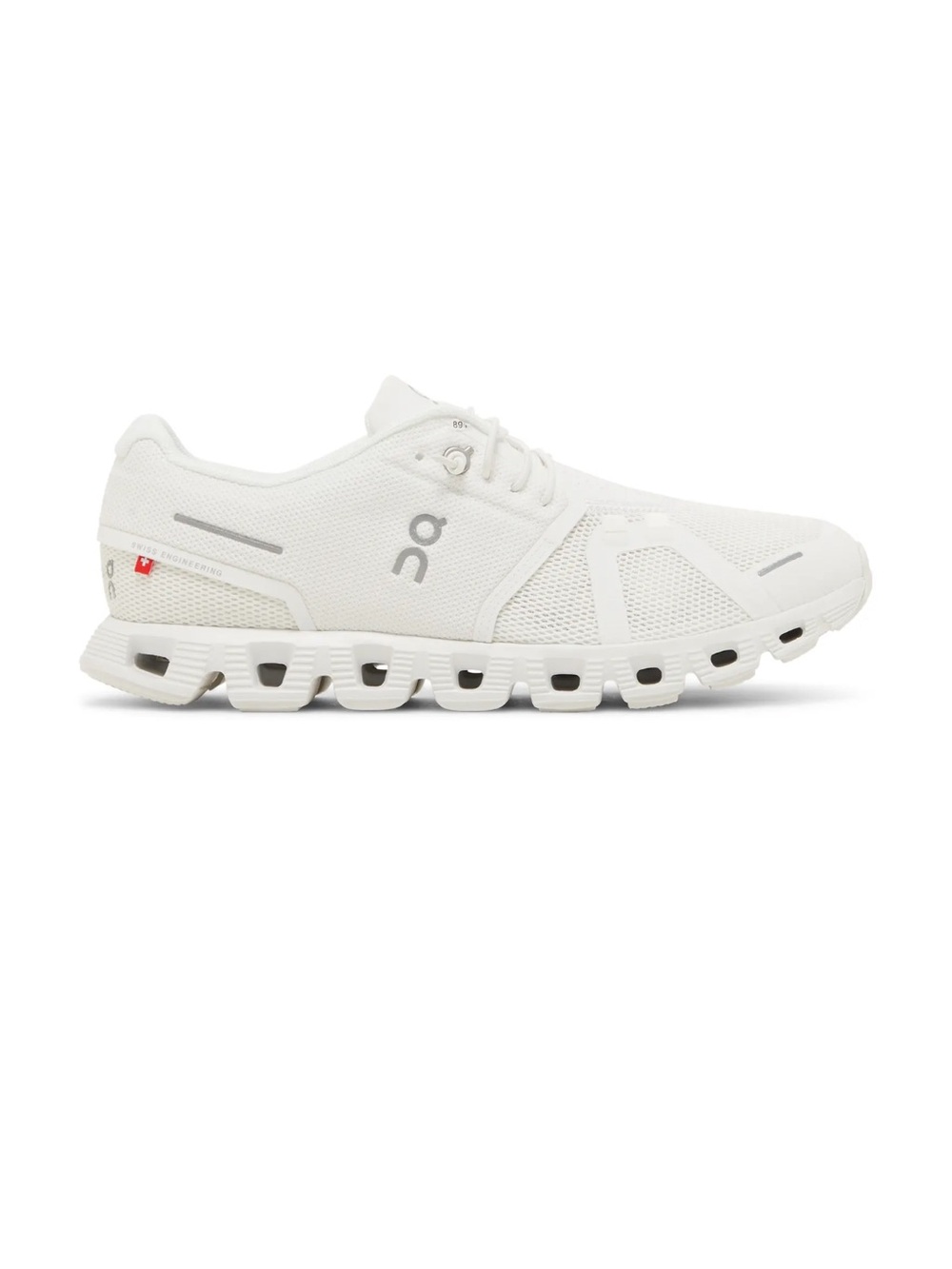 NWB On Cloud 5 Women’s running shoes - White